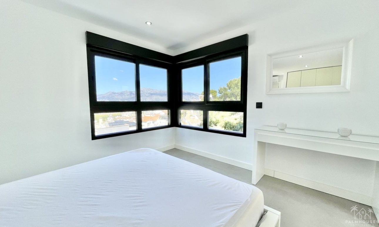 Resale - Villa - Alfaz del Pi - L'Albir