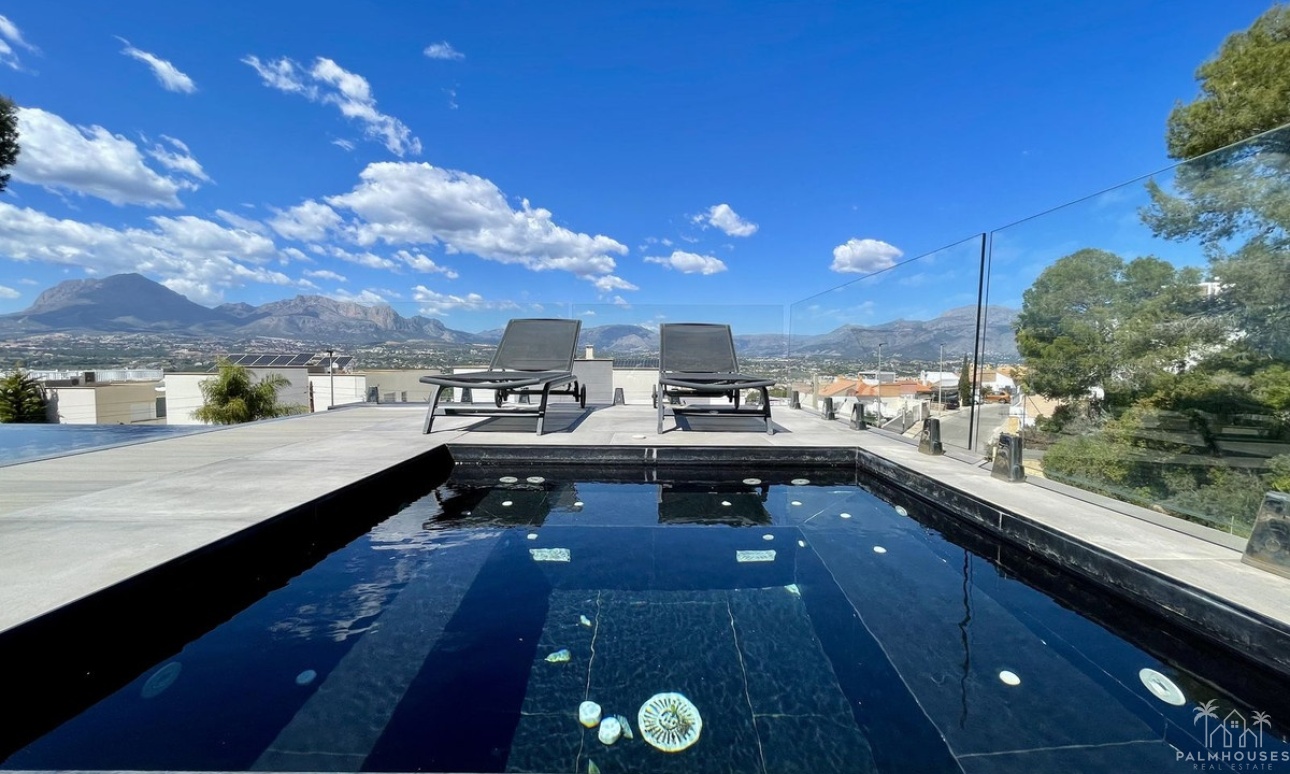 Resale - Villa - Alfaz del Pi - L'Albir