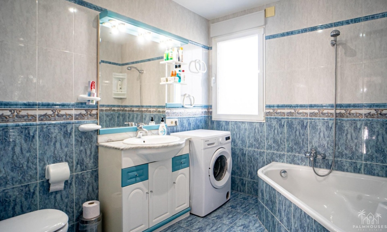 Resale - Villa - Alfaz del Pi - L'Alfás del Pi Centro