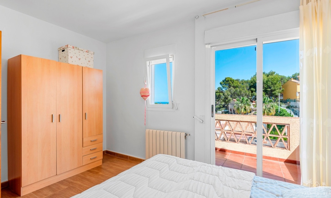 Resale - Villa - Alfaz del Pi - L'Alfás del Pi Centro