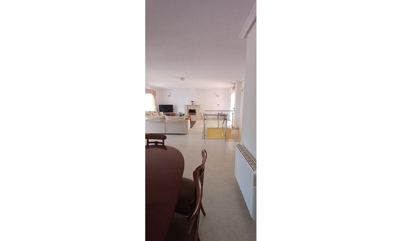 Resale - Villa - Algorfa - Algorfa Centro