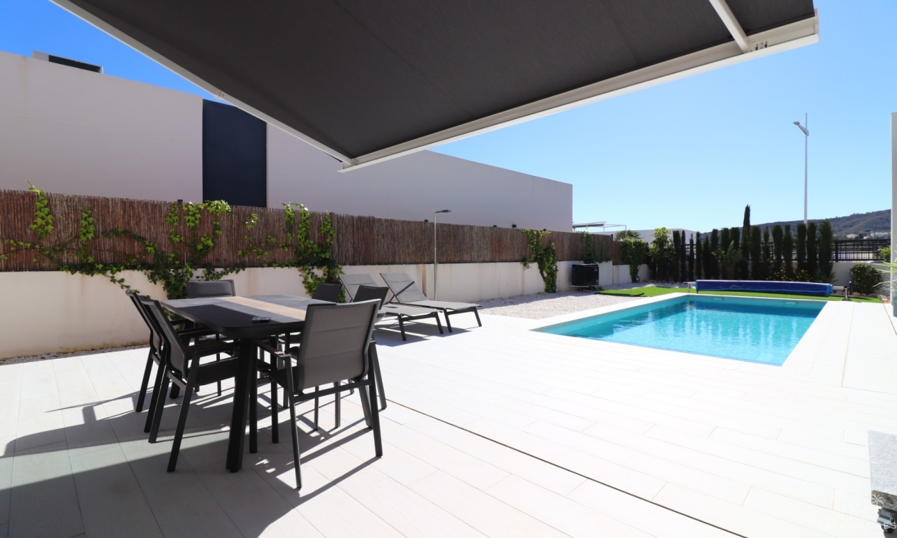 Resale - Villa - Algorfa - La Finca Golf