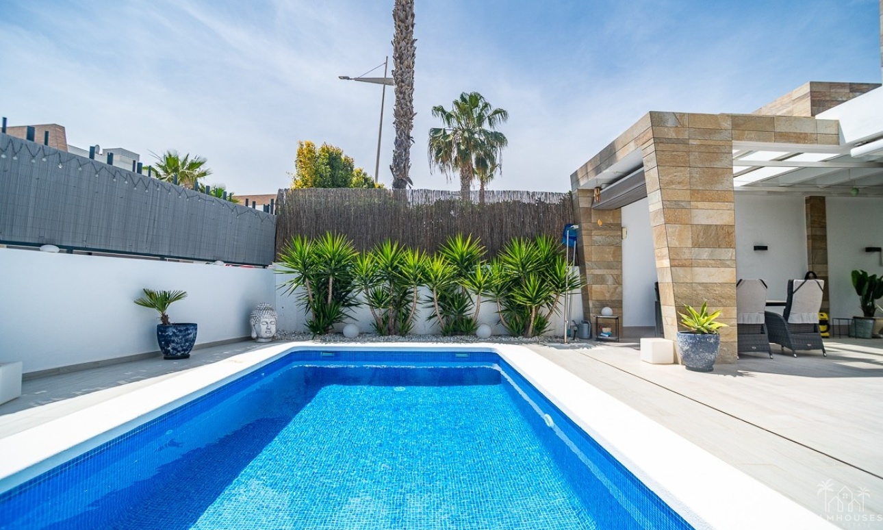 Resale - Villa - Algorfa - La Finca Golf