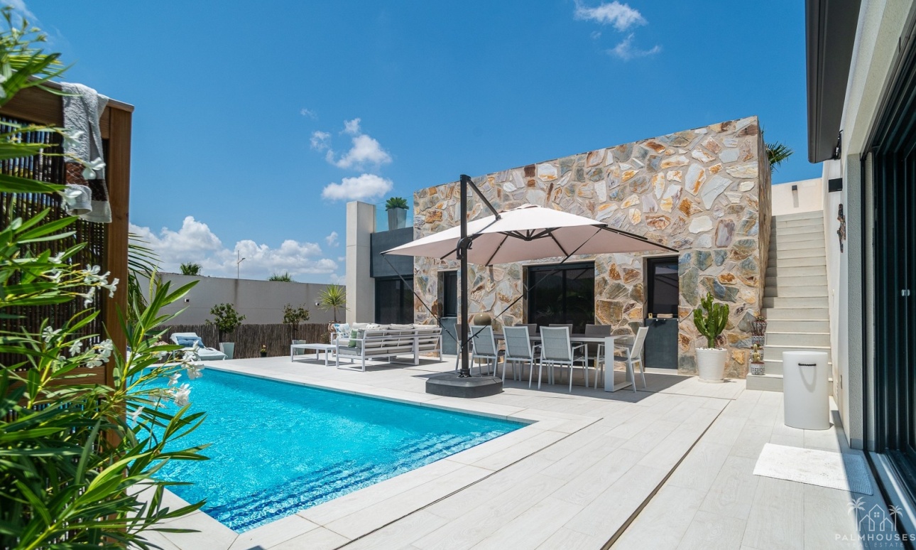 Resale - Villa - Algorfa - La Finca Golf