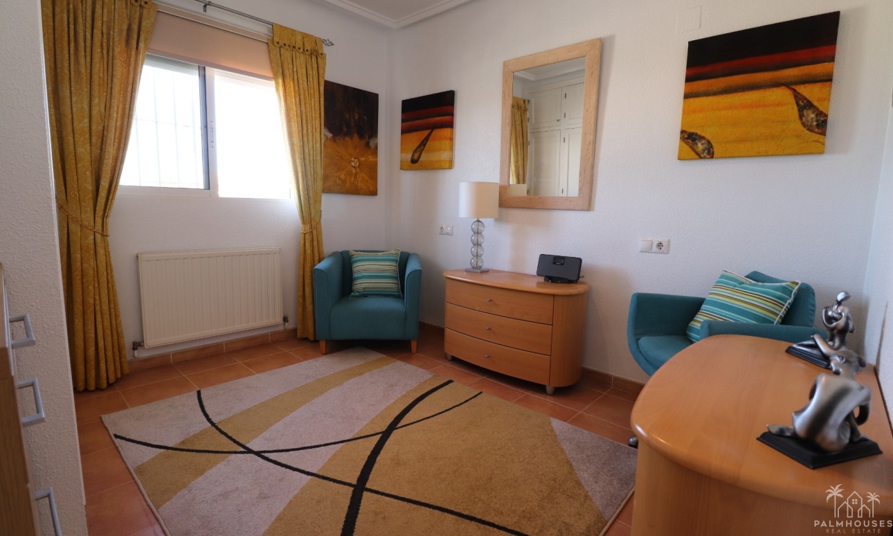 Resale - Villa - Algorfa - Montebello