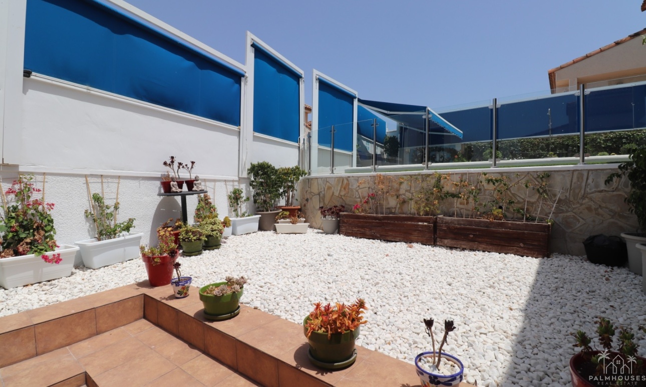 Resale - Villa - Algorfa - Montebello
