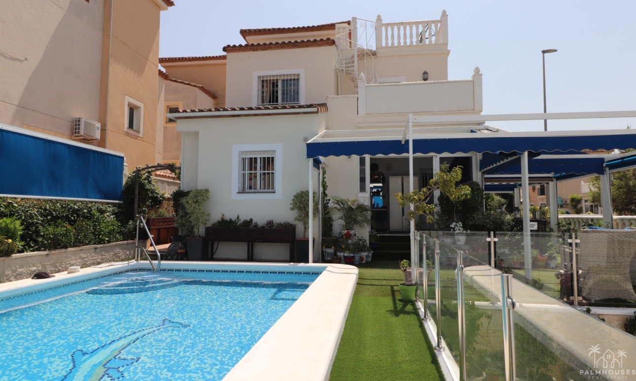 Resale - Villa - Algorfa - Montebello