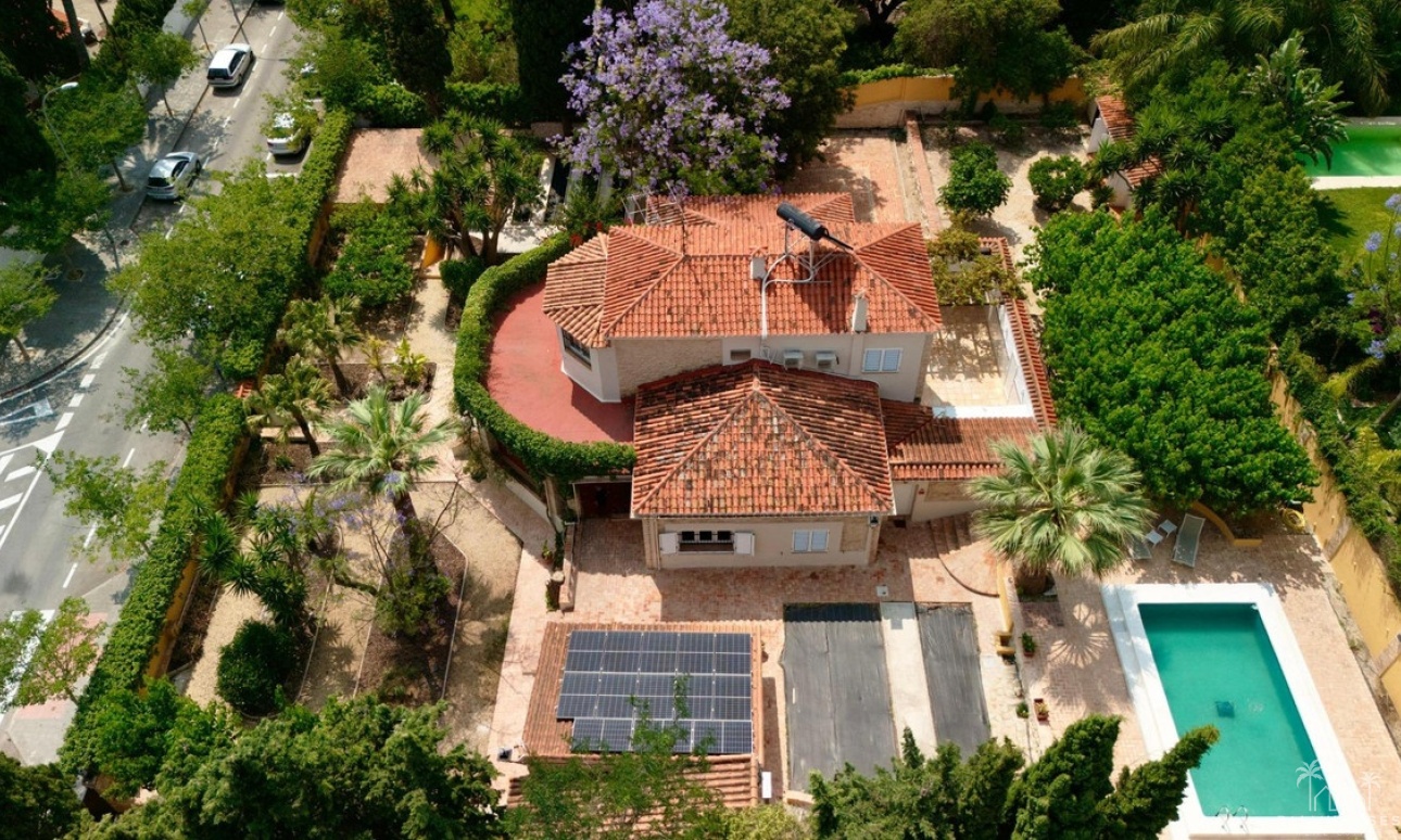 Resale - Villa - Alicante - Alicante Centro