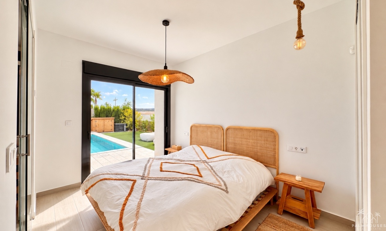 Resale - Villa - Alicante - Costa Blanca