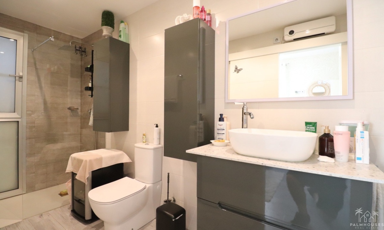 Resale - Villa - Alicante - Daya Vieja