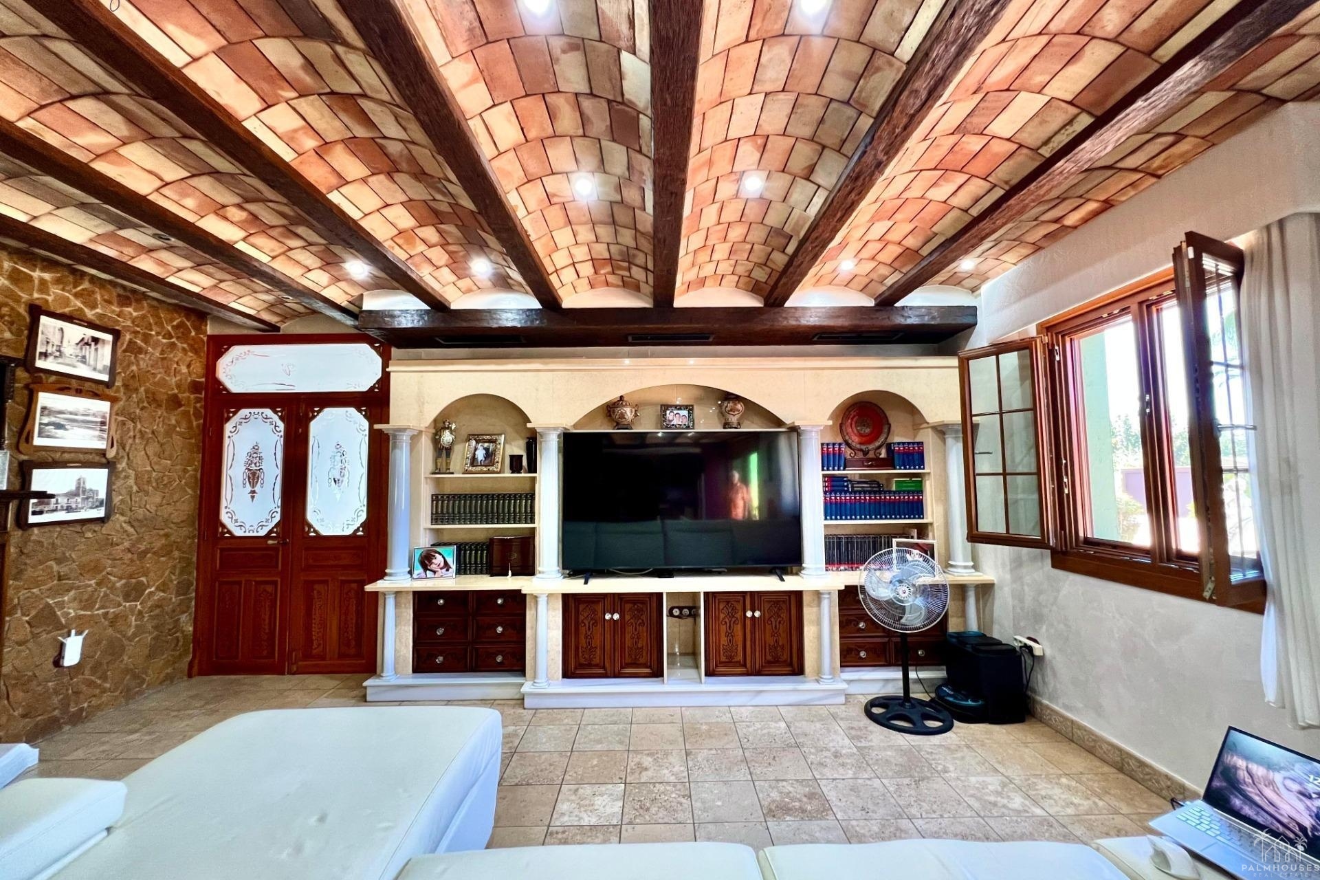 Resale - Villa - Almoradi - Comunidad Valenciana