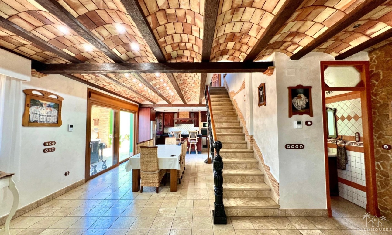 Resale - Villa - Almoradi - Comunidad Valenciana