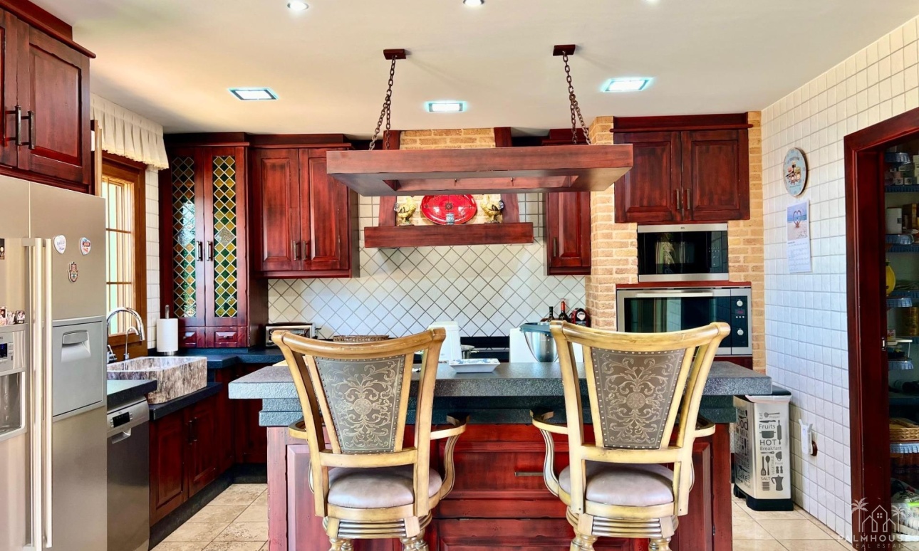 Resale - Villa - Almoradi - Comunidad Valenciana