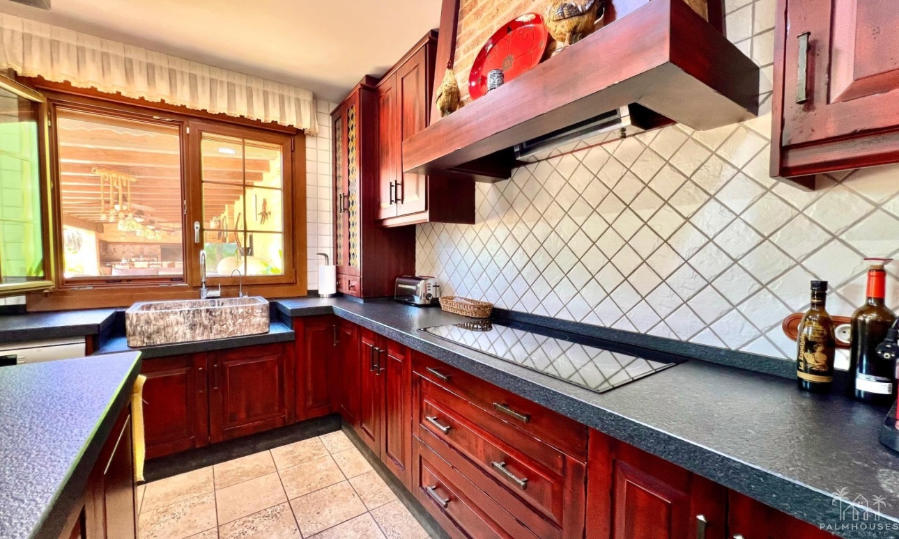 Resale - Villa - Almoradi - Comunidad Valenciana