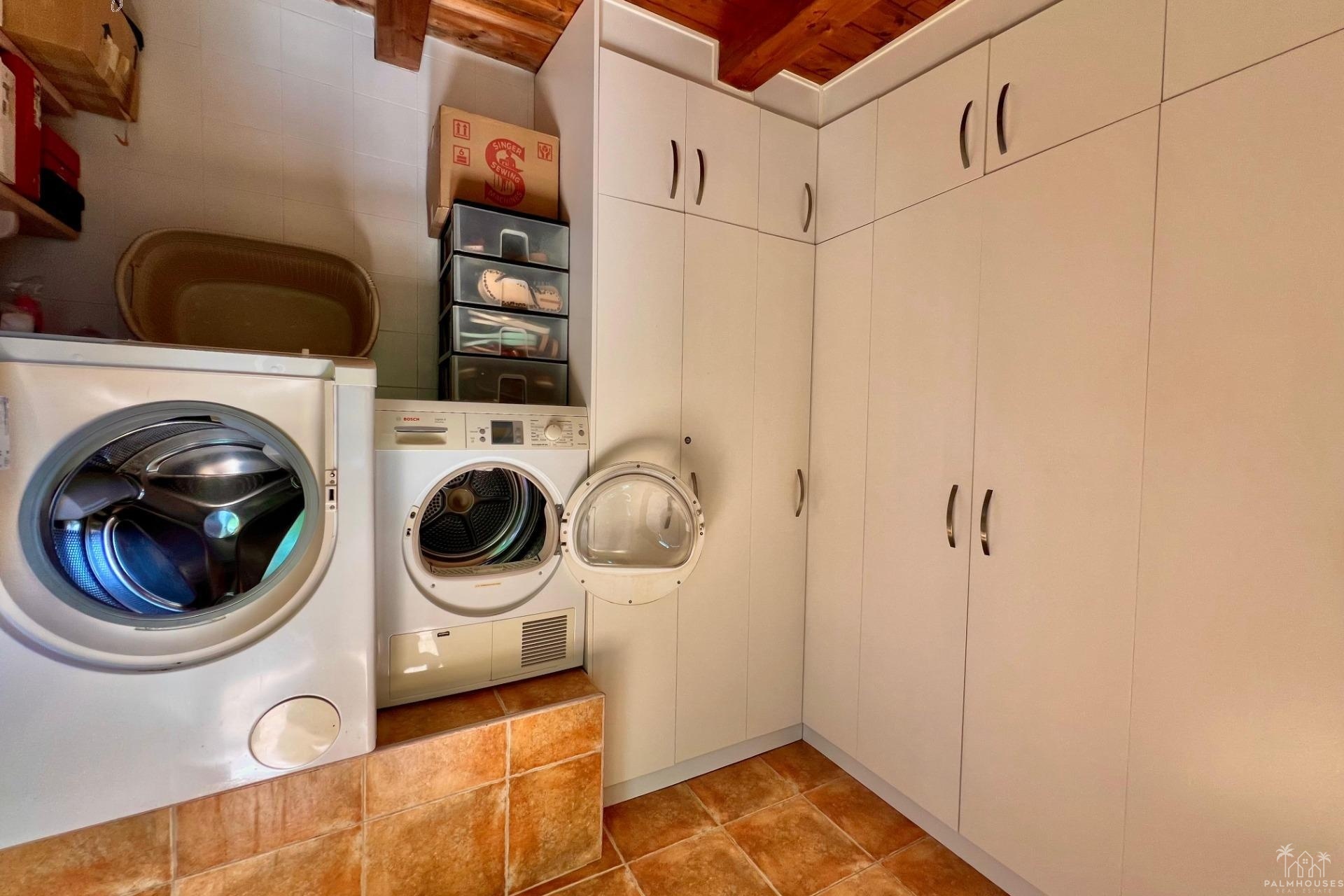 Resale - Villa - Almoradi - Comunidad Valenciana