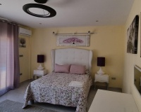 Resale - Villa - Altea