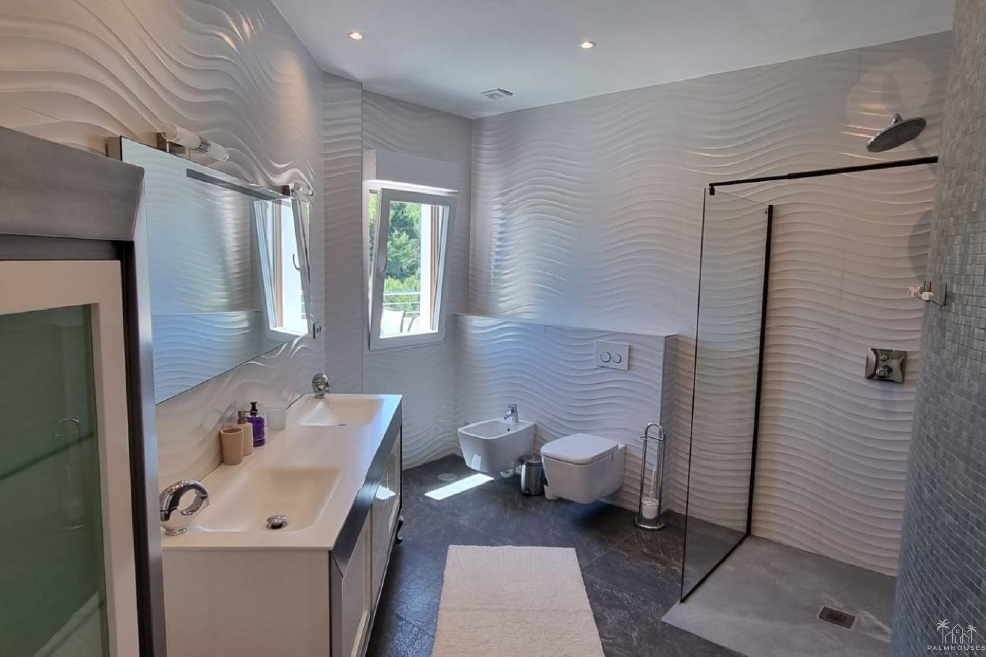Resale - Villa - Altea