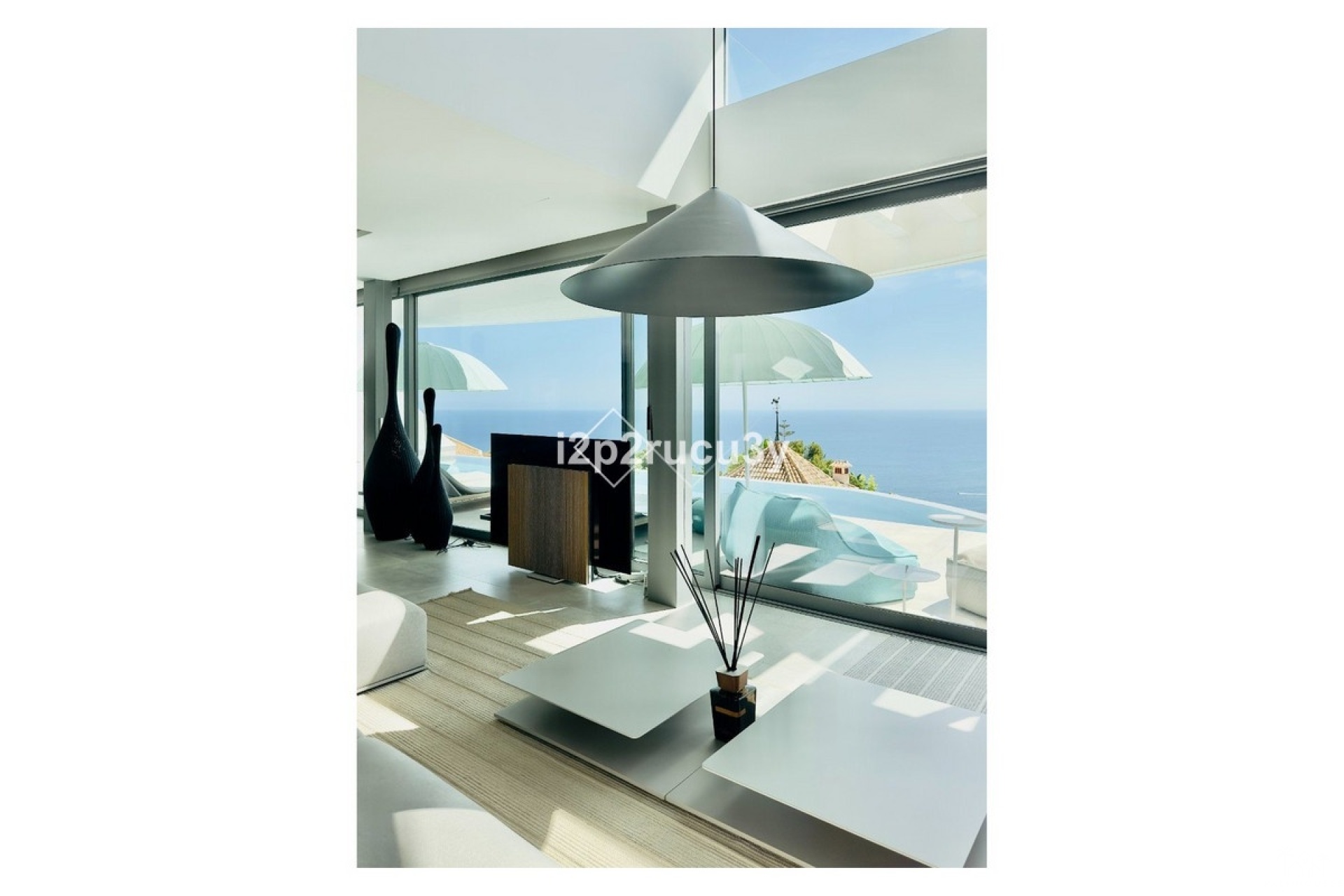 Resale - Villa - Altea
