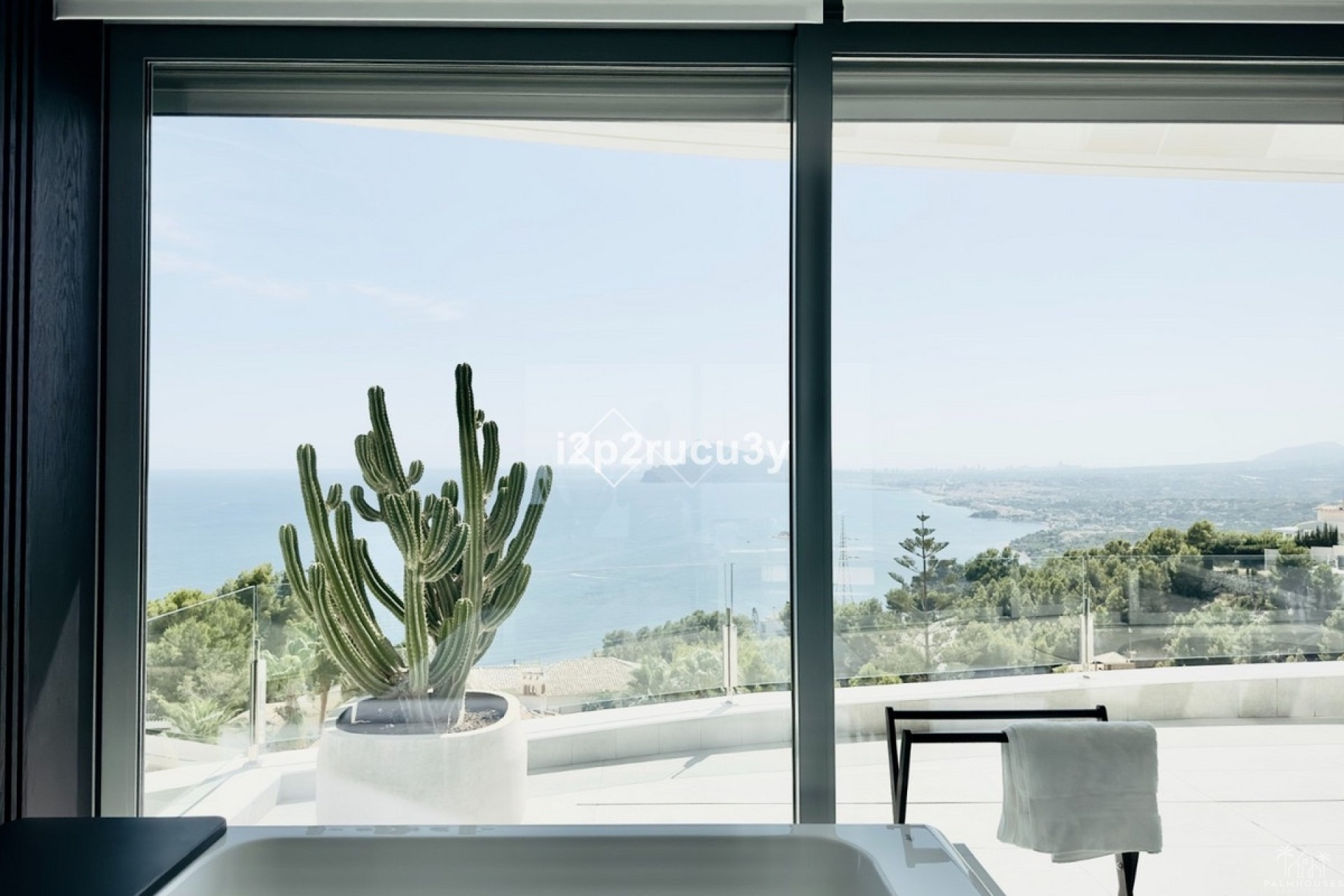 Resale - Villa - Altea