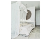 Resale - Villa - Altea