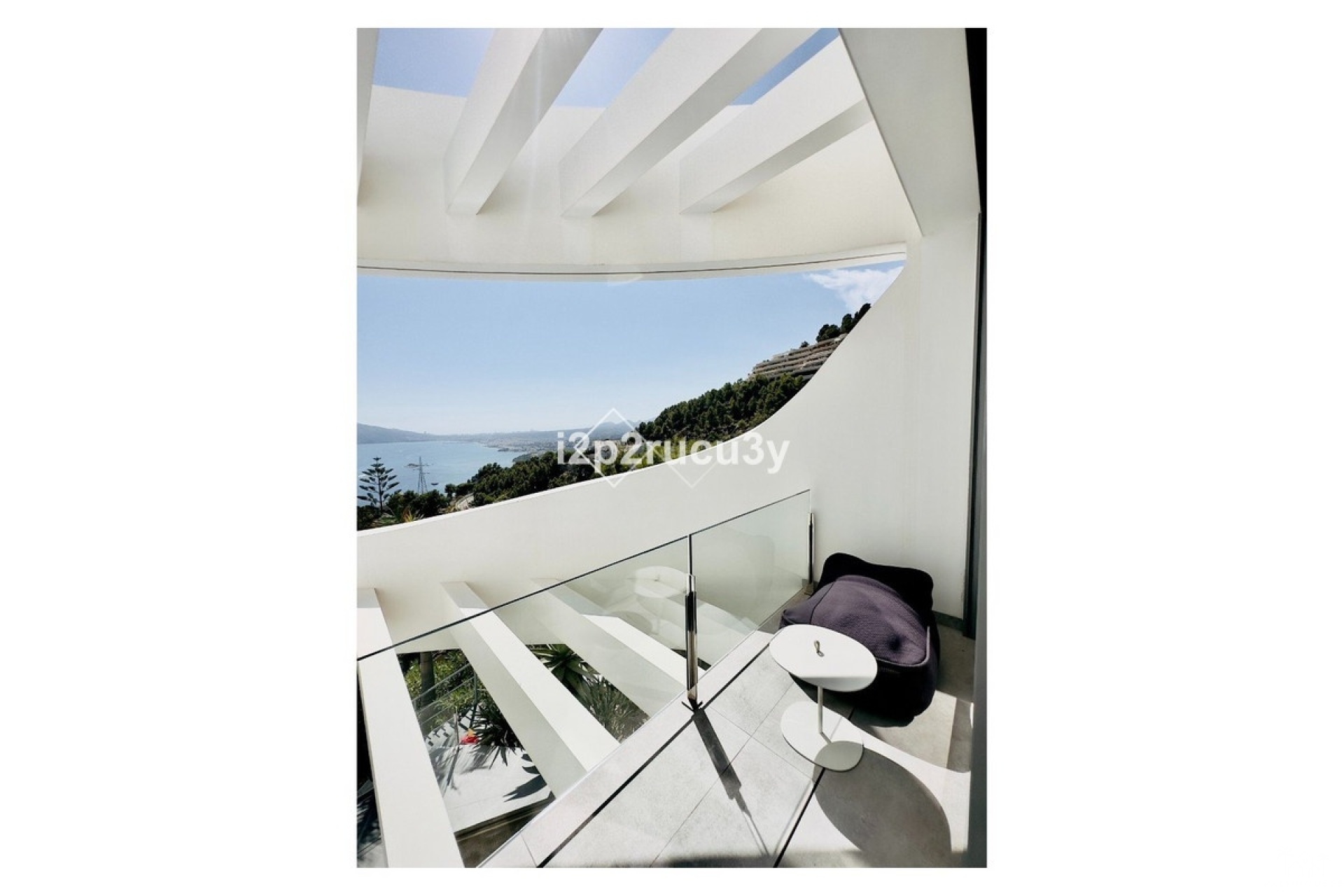 Resale - Villa - Altea