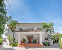 Resale - Villa - Benahavís - Cortés