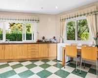Resale - Villa - Benahavís - Cortés