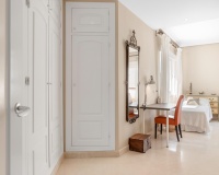 Resale - Villa - Benahavís - Cortés