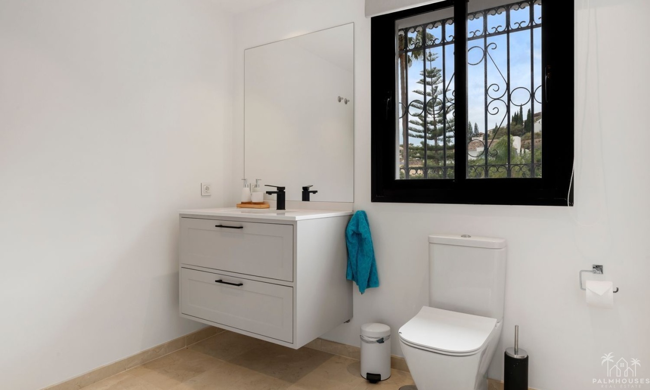 Resale - Villa - Benahavís - Cortés