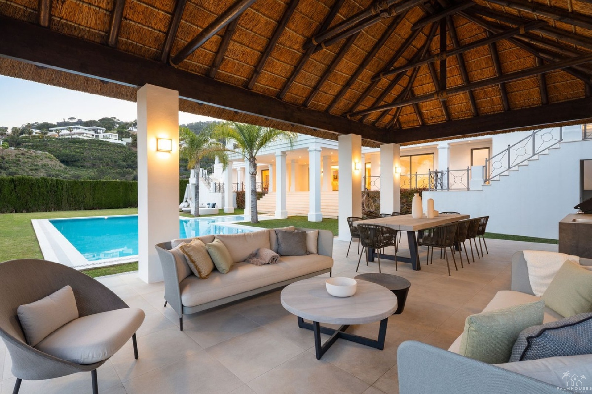 Resale - Villa - Benahavís - Costa del Sol