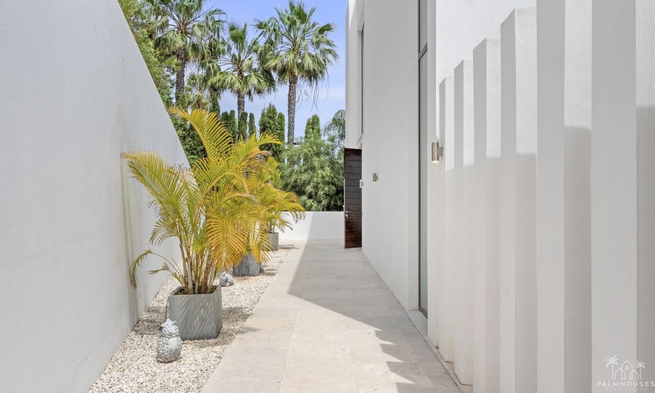 Resale - Villa - Benahavís - Costa del Sol