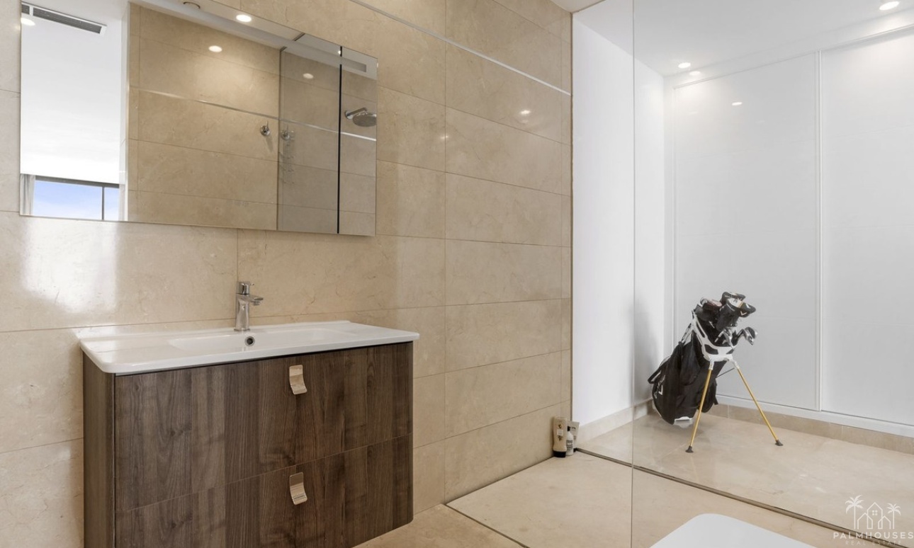 Resale - Villa - Benahavís - Costa del Sol