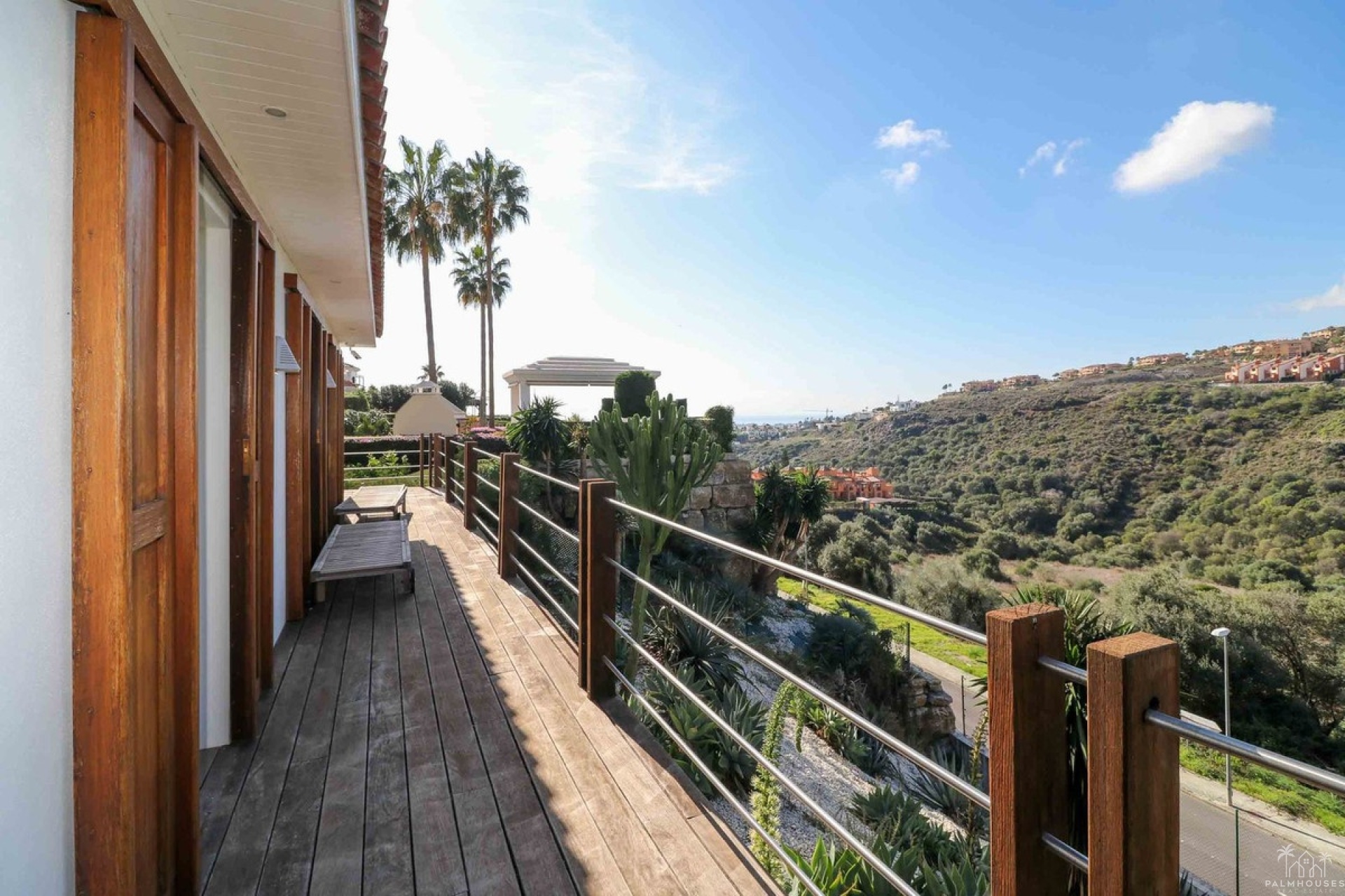 Resale - Villa - Benahavís - Costa del Sol