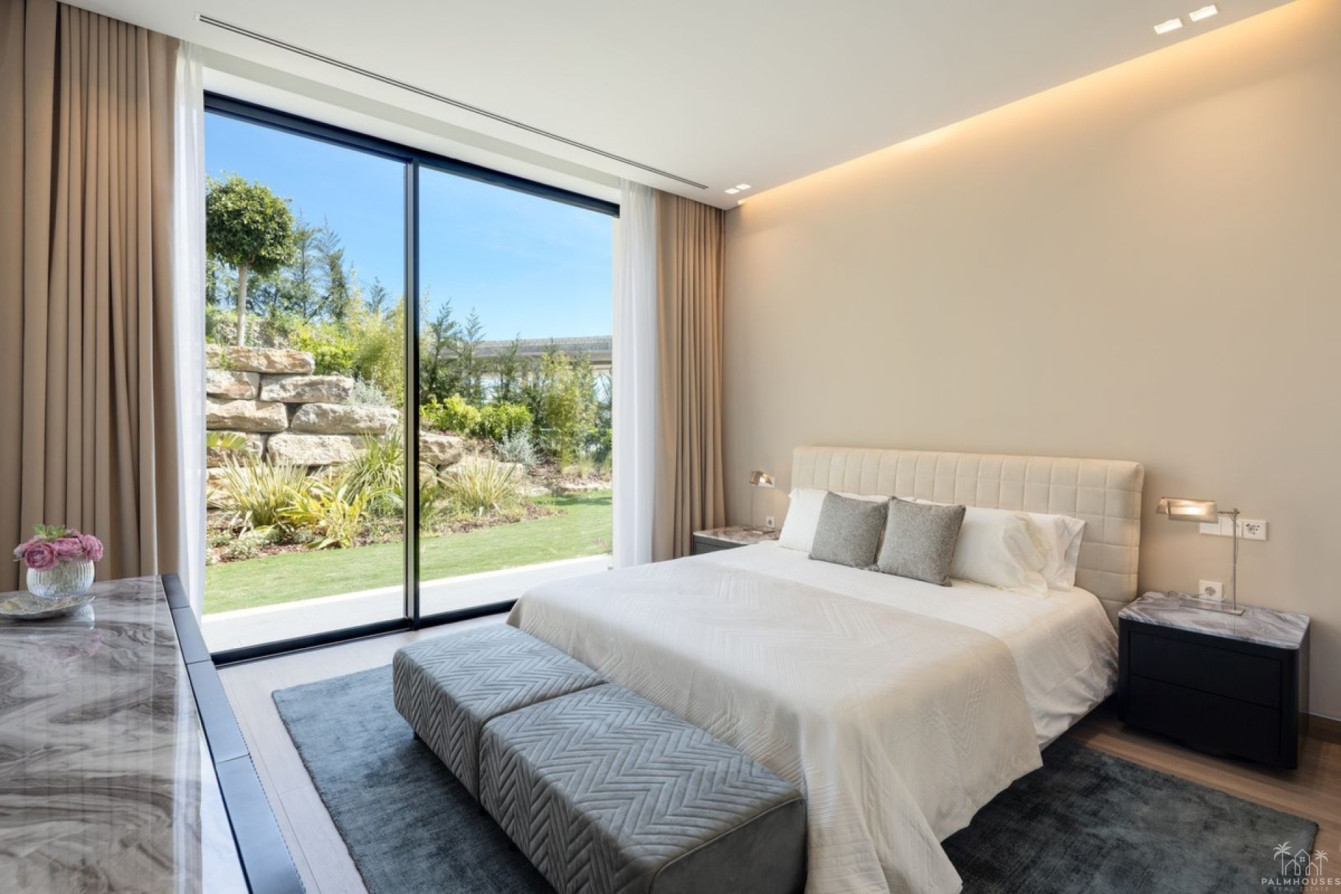 Resale - Villa - Benahavís - Costa del Sol