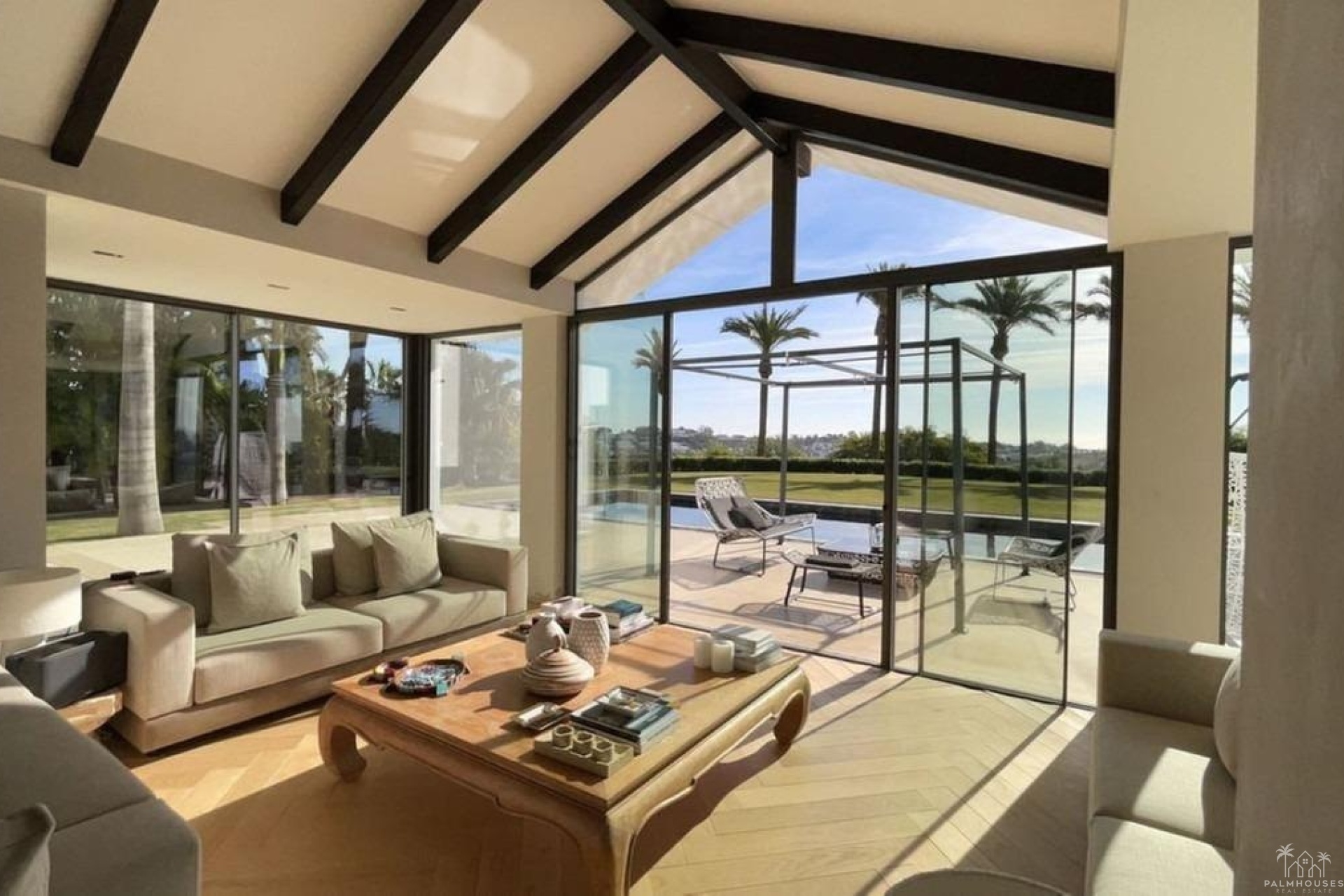 Resale - Villa - Benahavís - El Paraíso