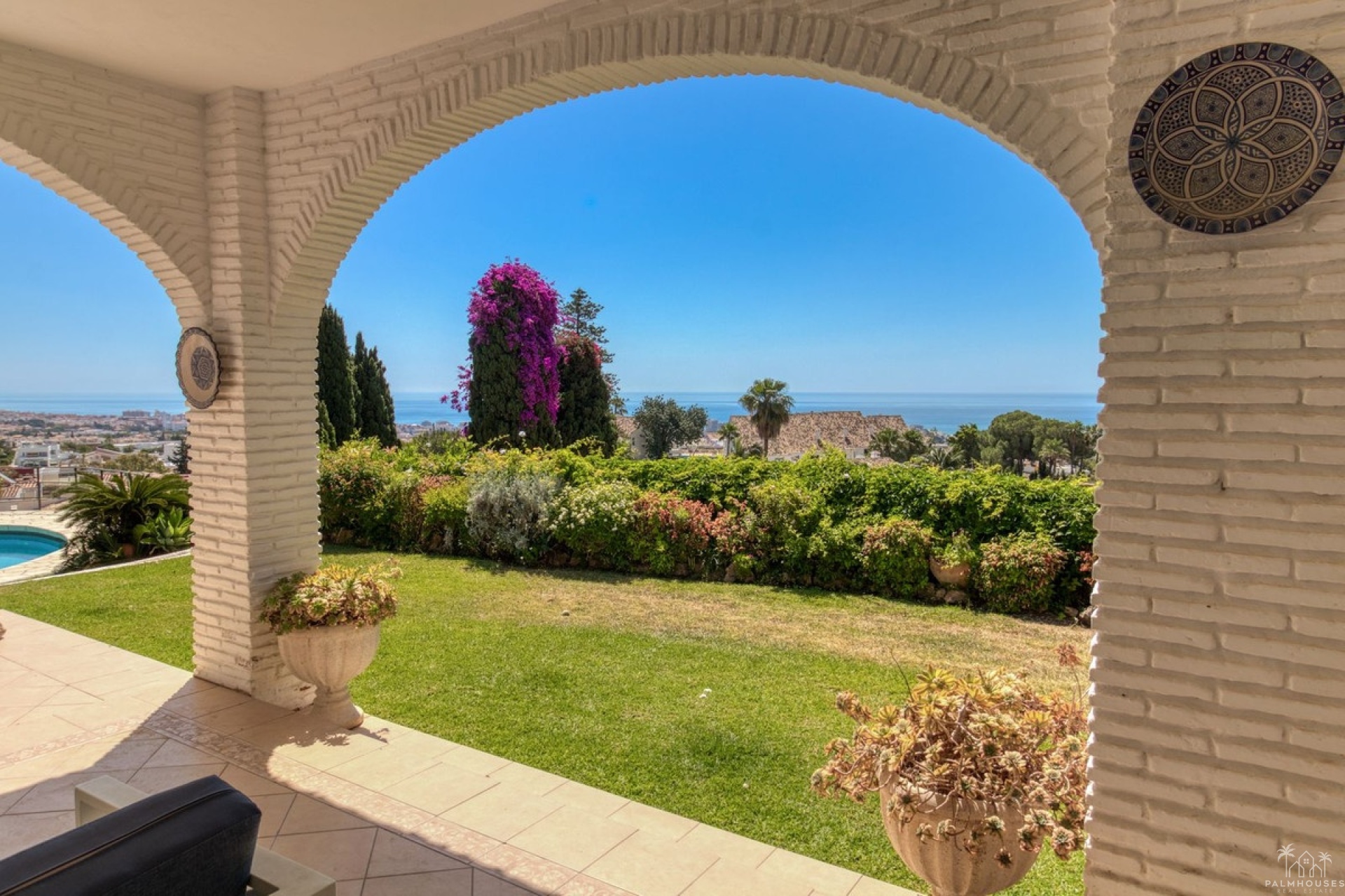 Resale - Villa - Benalmádena - Costa del Sol