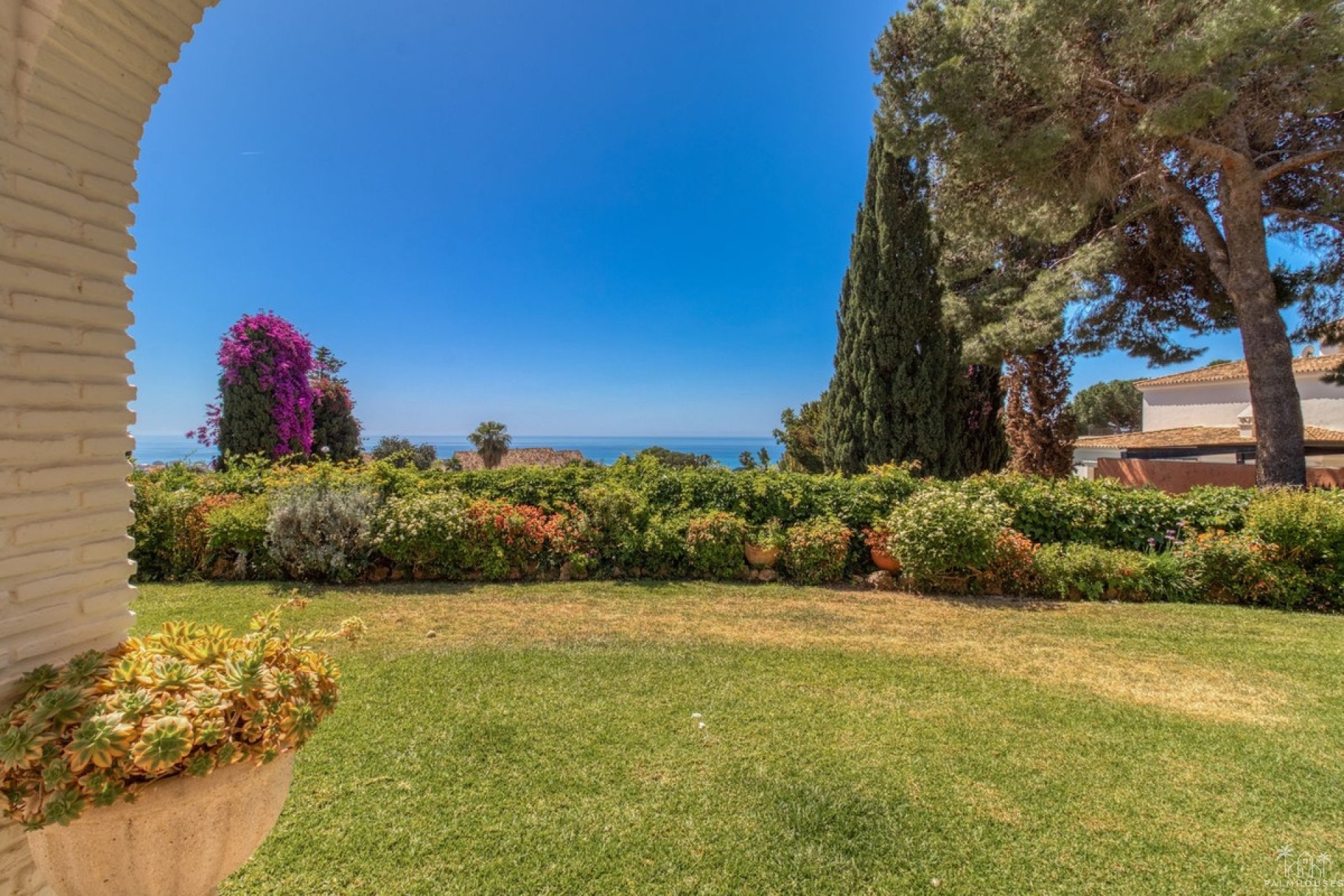 Resale - Villa - Benalmádena - Costa del Sol