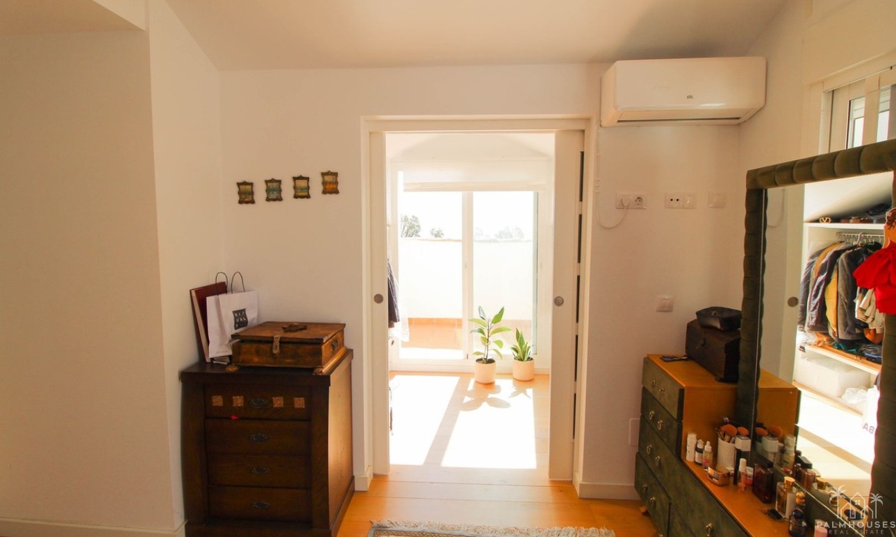 Resale - Villa - Benalmádena - Costa del Sol