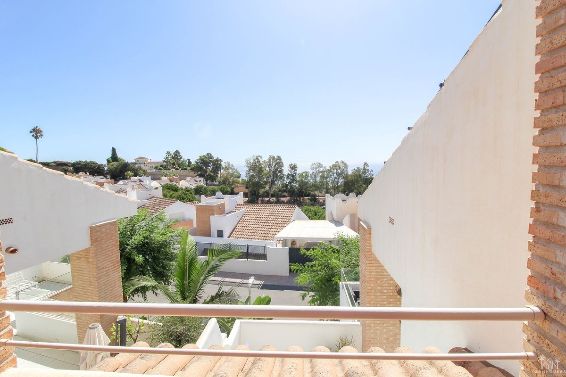 Resale - Villa - Benalmádena - Costa del Sol
