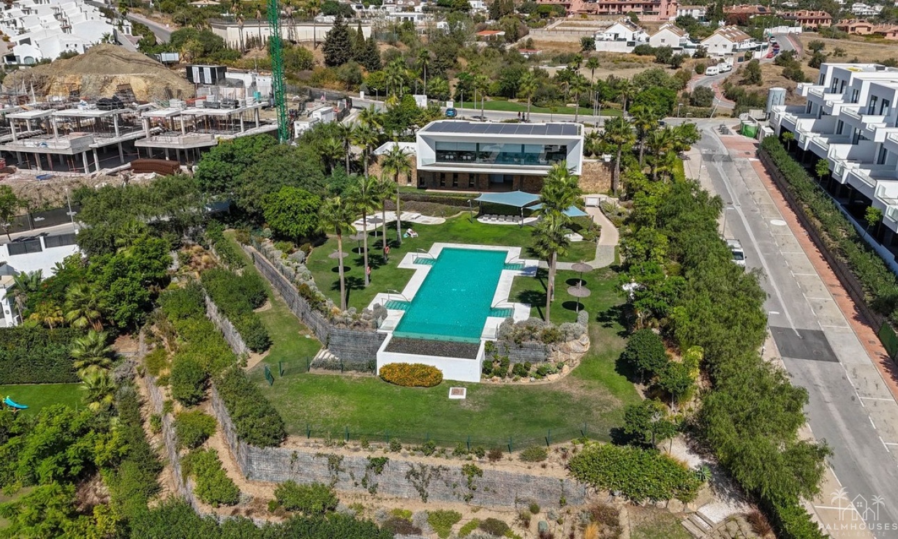 Resale - Villa - Benalmádena - Costa del Sol