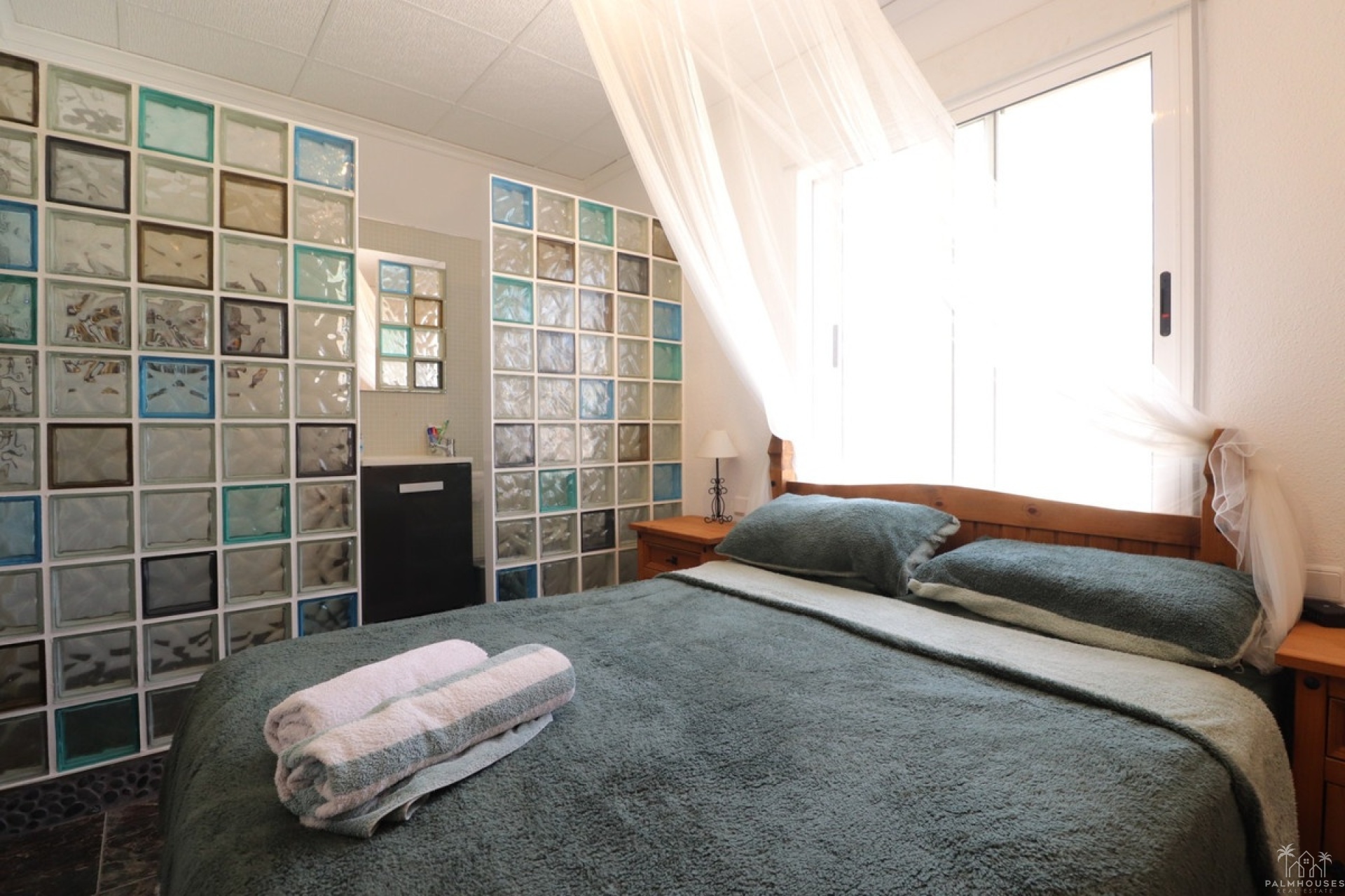 Resale - Villa - Benferri