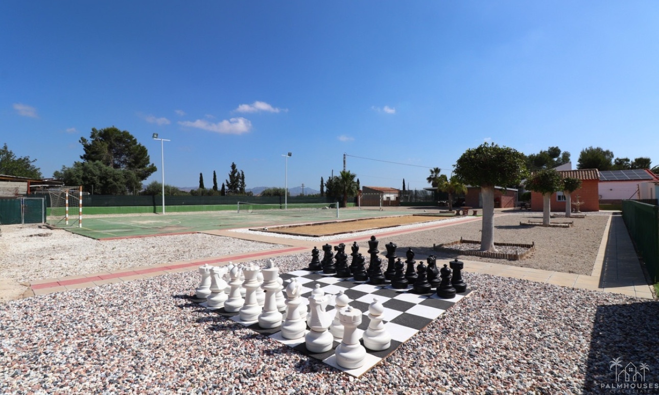 Resale - Villa - Benferri