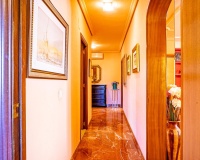 Resale - Villa - Benidorm - Benidorm Centro