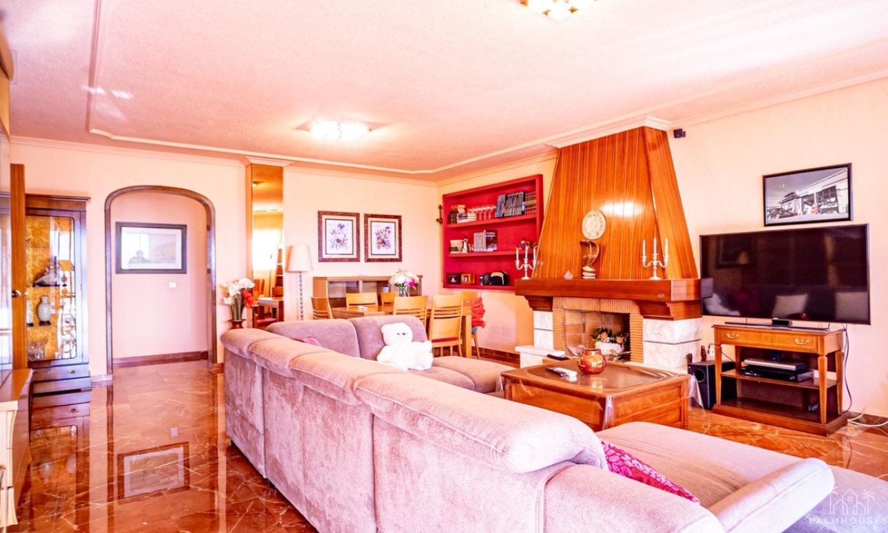 Resale - Villa - Benidorm - Benidorm Centro