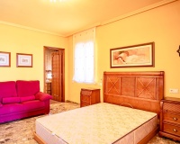 Resale - Villa - Benidorm - Benidorm Centro