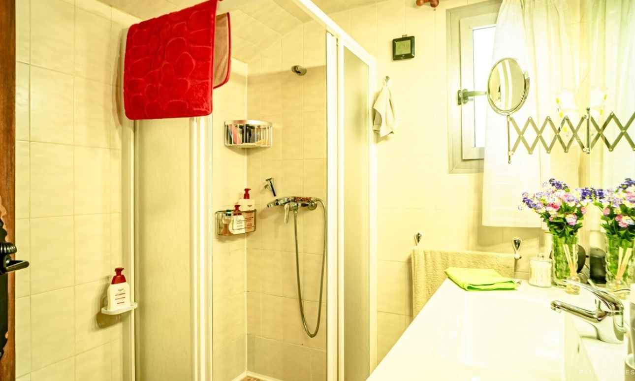 Resale - Villa - Benidorm - Benidorm Centro