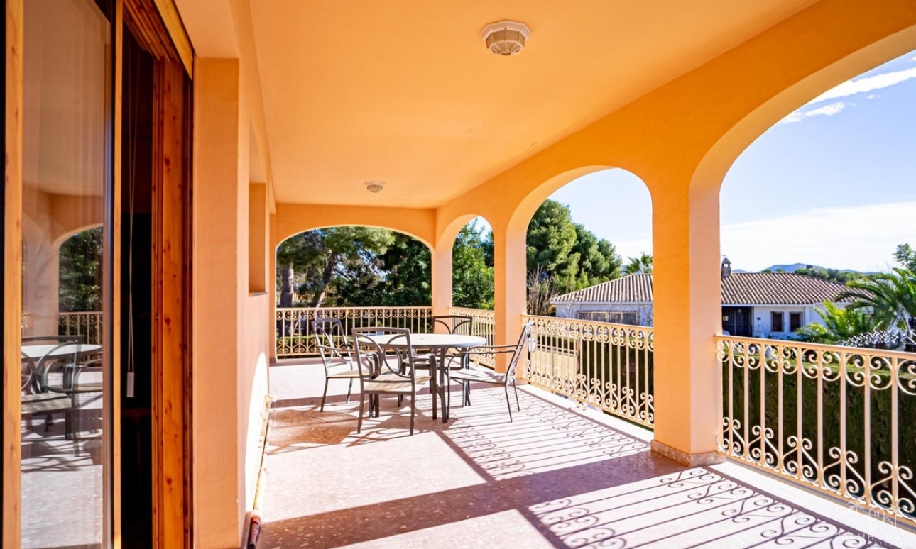 Resale - Villa - Benidorm - Benidorm Centro
