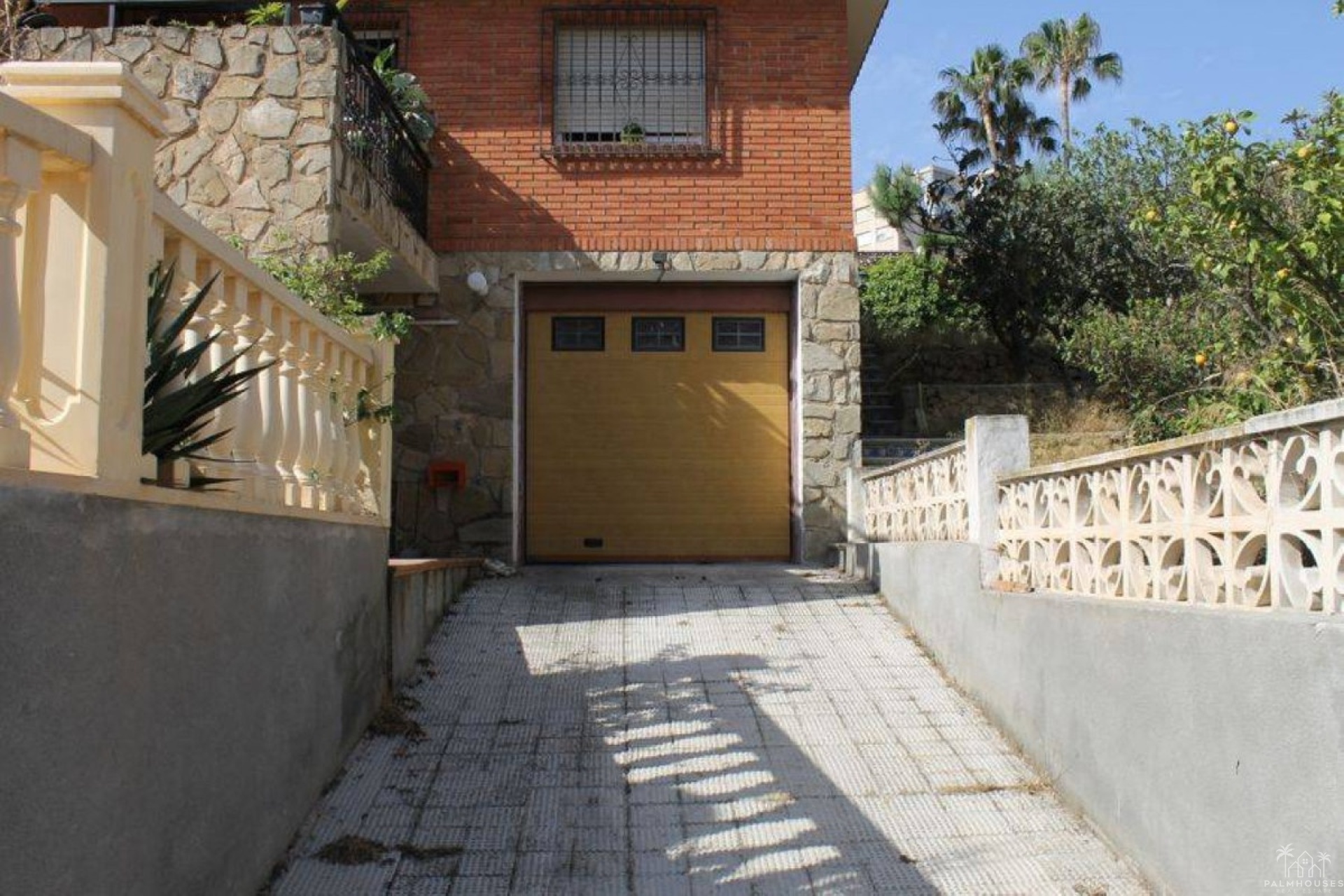 Resale - Villa - Benidorm - Benidorm Centro