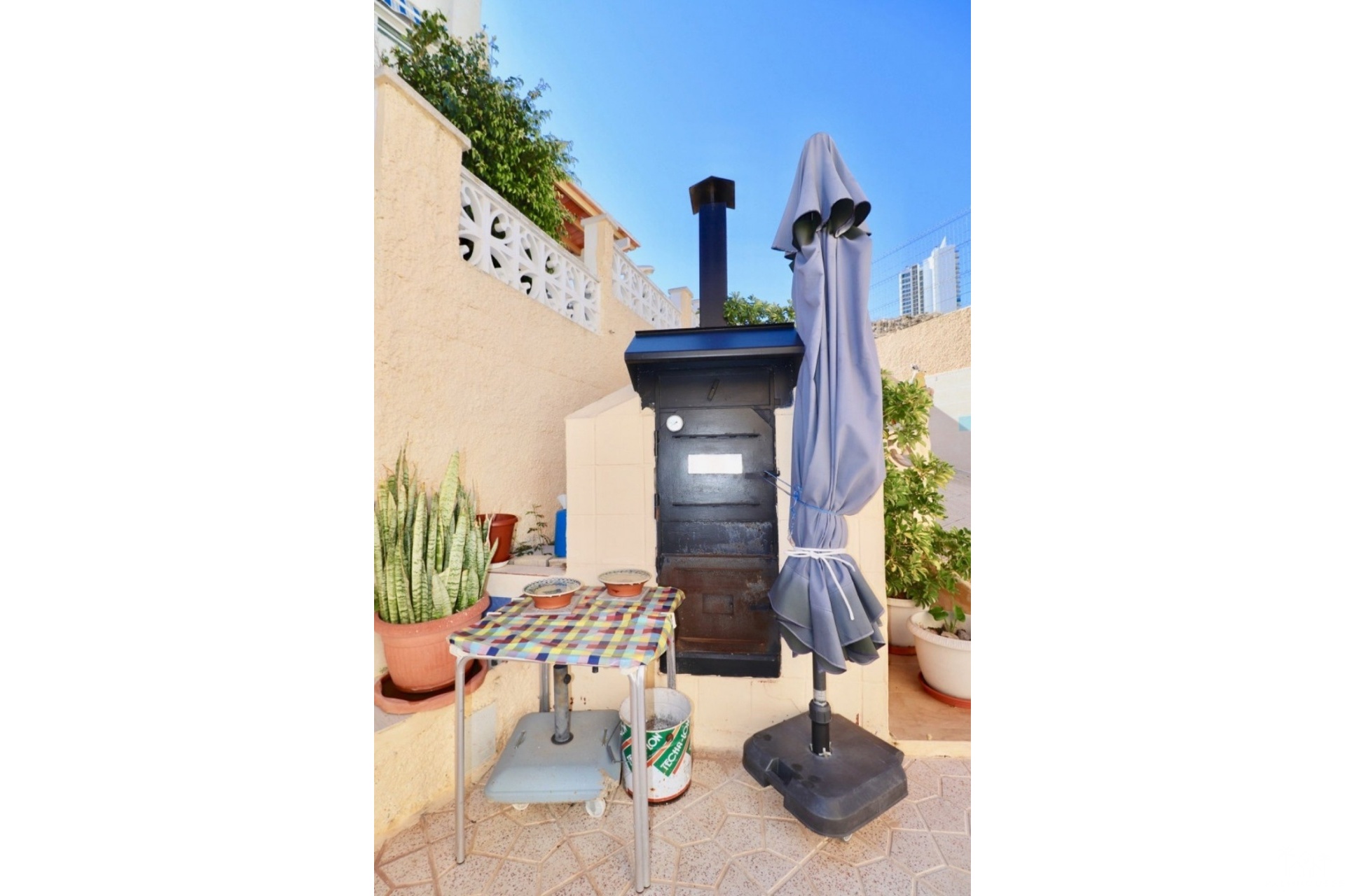 Resale - Villa - Benidorm - Benidorm Centro