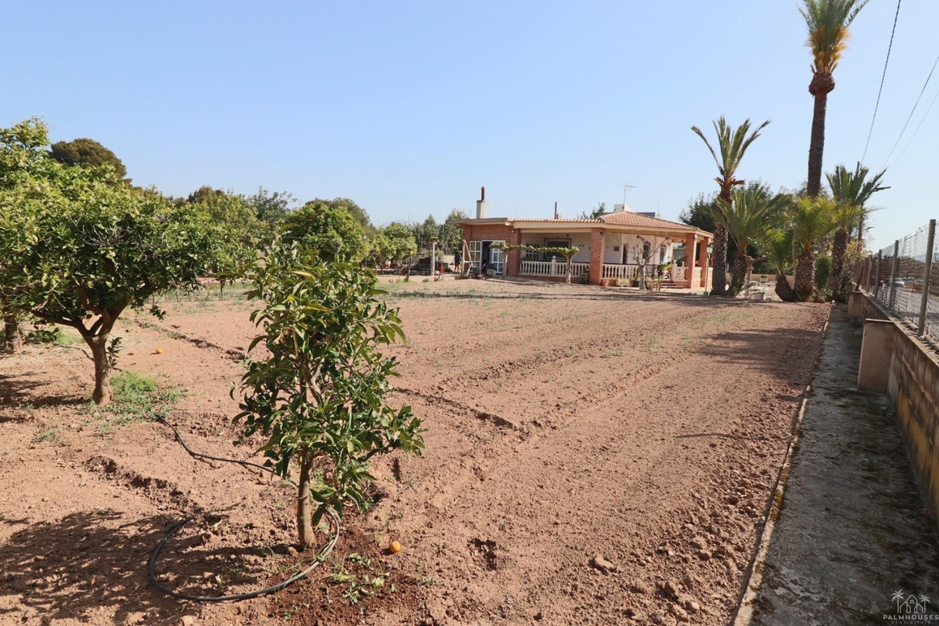 Resale - Villa - Benidorm - Benidorm Centro